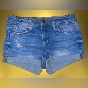 Women’s Ripped Roll Hem Denim Shorts {Size: 5}